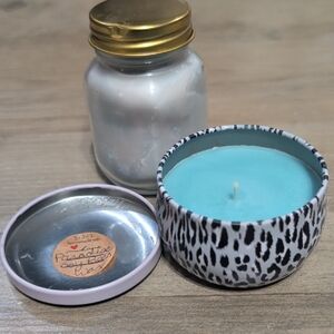 2 Violet Saffron And Paradise Soy Beeswax Candles With Lid